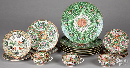 CHINESE EXPORT PORCELAIN PLATES,