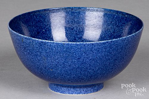 CHINESE BLUE GROUND PORCELAIN BOWLChinese 312115