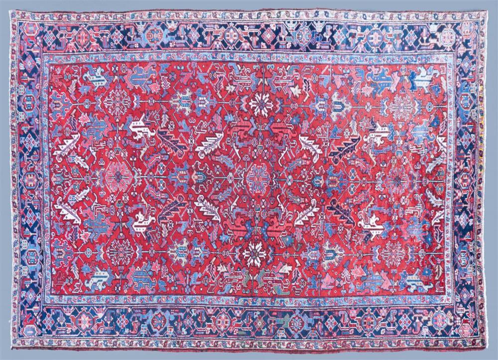 ANTIQUE PERSIAN HERIZ WOOL RUGANTIQUE 312153