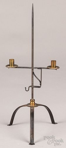 DIMINUTIVE WROUGHT IRON AND BRASS 30fb70