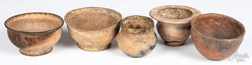 FIVE PIECES OF PRE-COLUMBIAN POTTERYFive