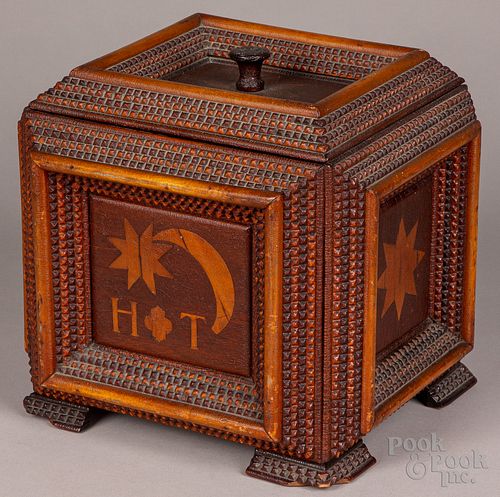 TRAMP ART LIDDED BOX, 19TH C.Tramp