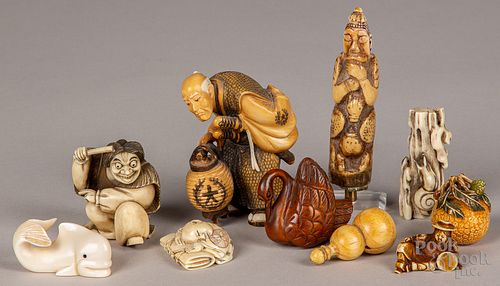 JAPANESE CARVED BONE FIGURES AND 30fe44