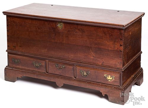 PENNSYLVANIA WALNUT BLANKET CHEST,