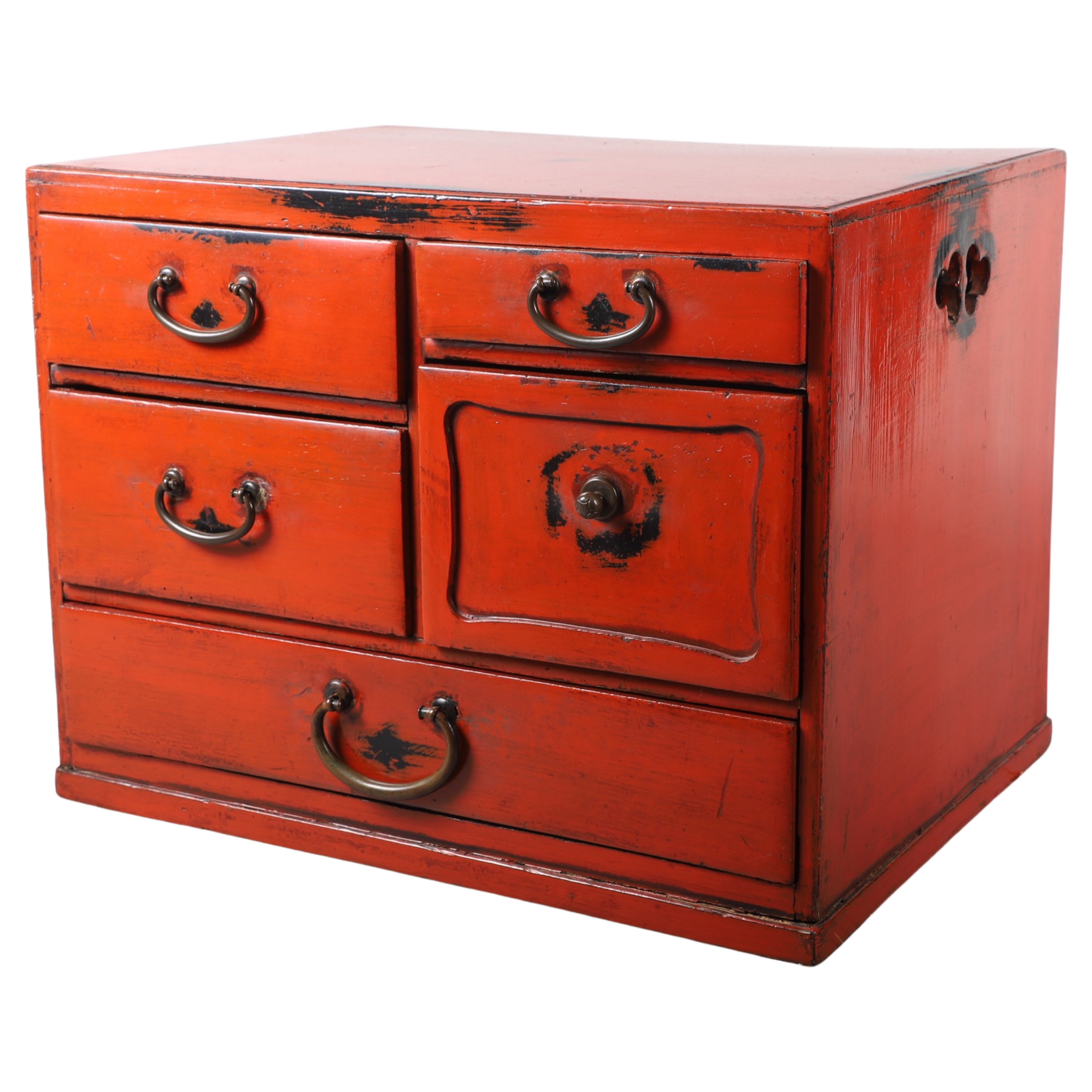 Orange lacquered jewelry chest,