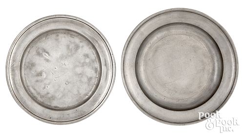 TWO NEW YORK PEWTER PLATES CA  31041e