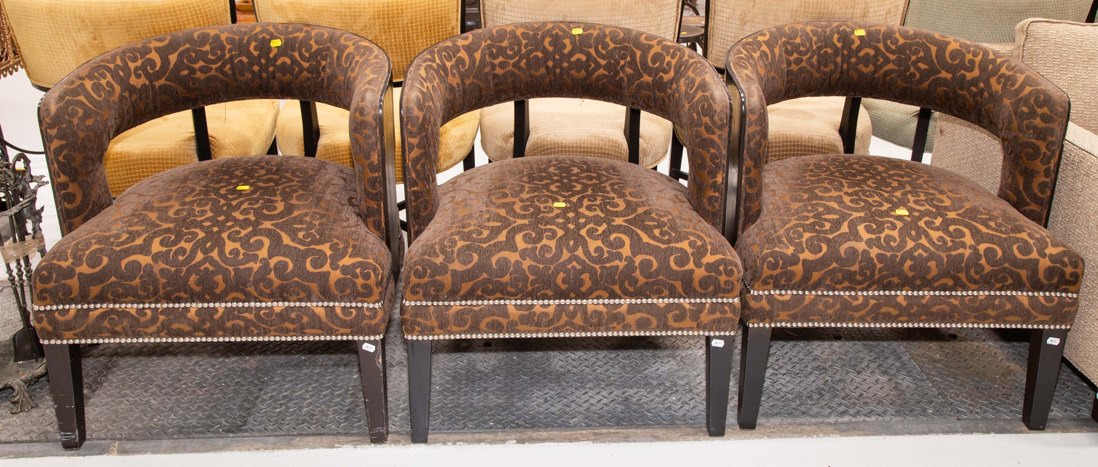 THREE CONTEMPORARY CLASSICAL CHAIRS 31046c
