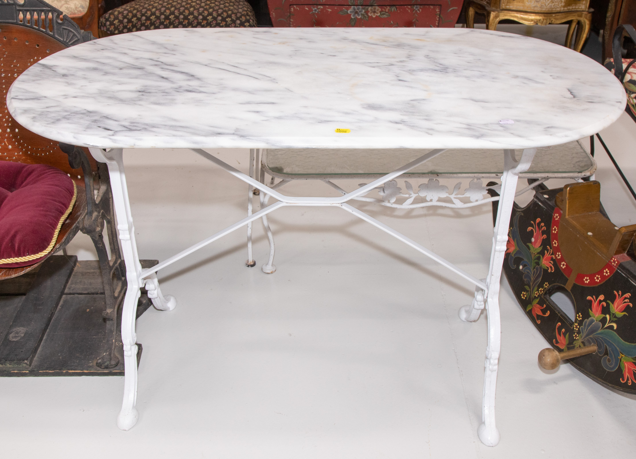 CAST IRON TABLE WITH MARBLE TOP 3104a5