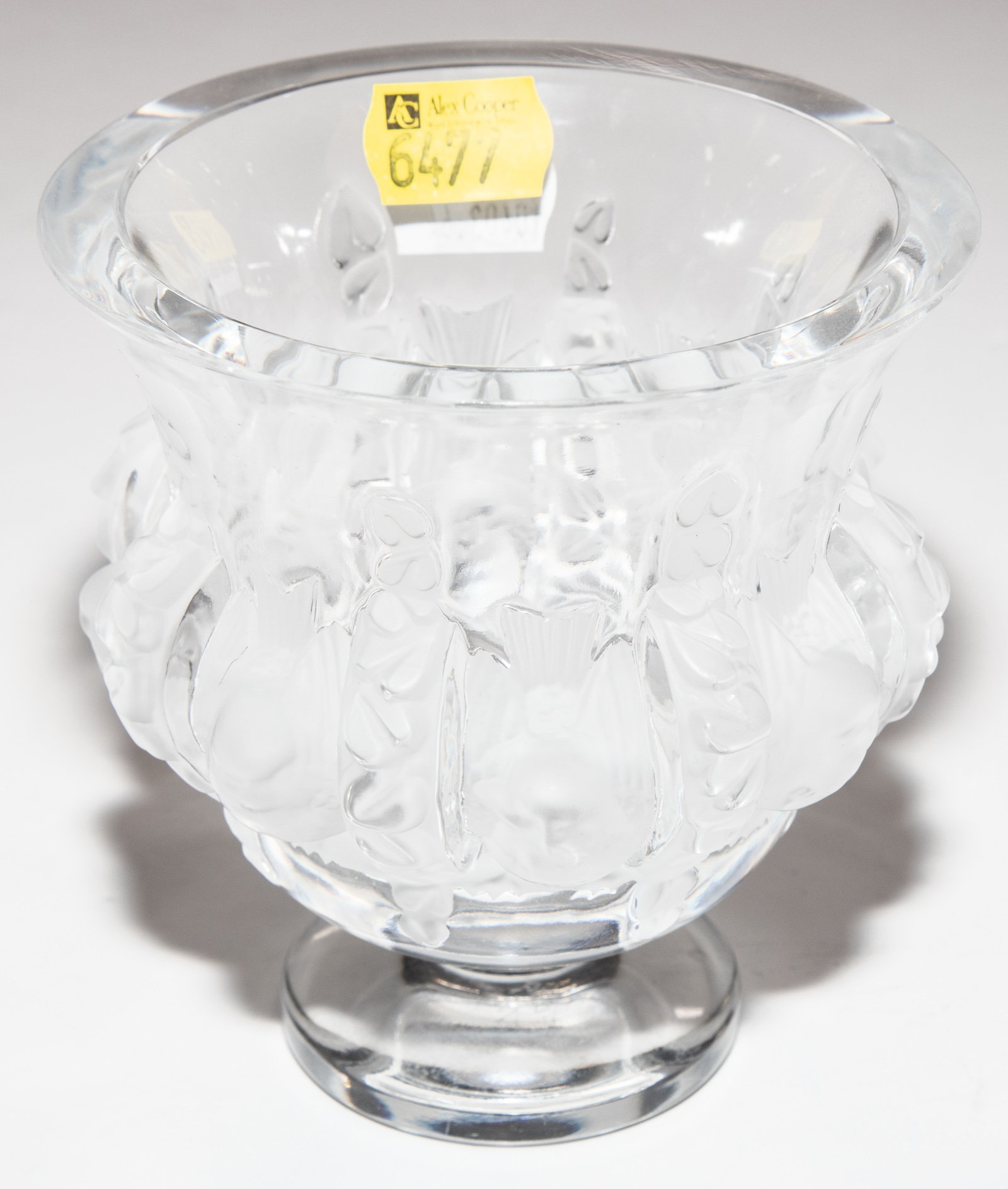 A LALIQUE DAMPIERRE BIRD VASE 5 in.