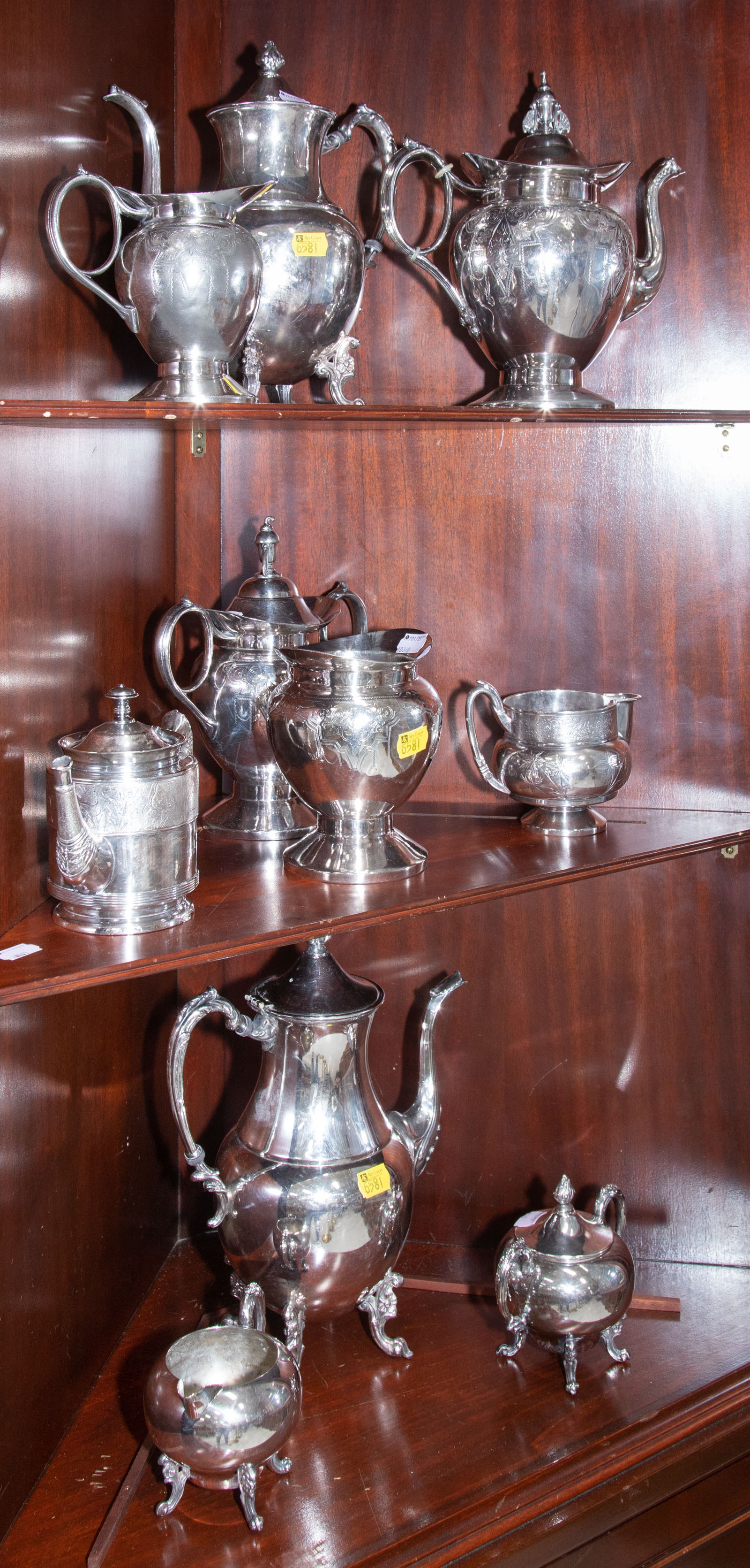 ASSORTED SILVER PLATED TEAWARE 310679