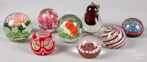 EIGHT GLASS PAPERWEIGHTS, TO INCLUDE