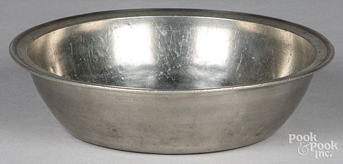 PHILADELPHIA PEWTER BASIN LATE 3108a2