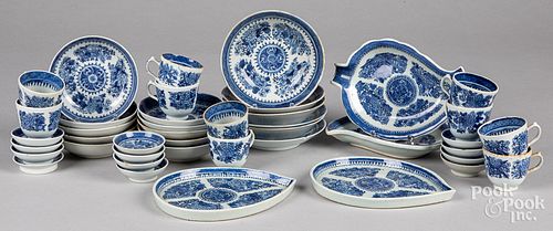 CHINESE EXPORT BLUE FITZHUGH PORCELAIN Chinese 3108bd