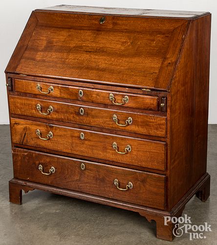 PENNSYLVANIA CHIPPENDALE WALNUT 310a06