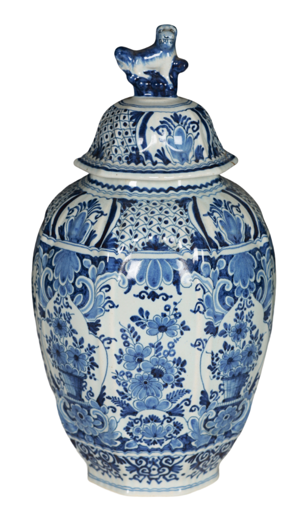 A DELFT VASE AND COVER Dutch Late 310a31