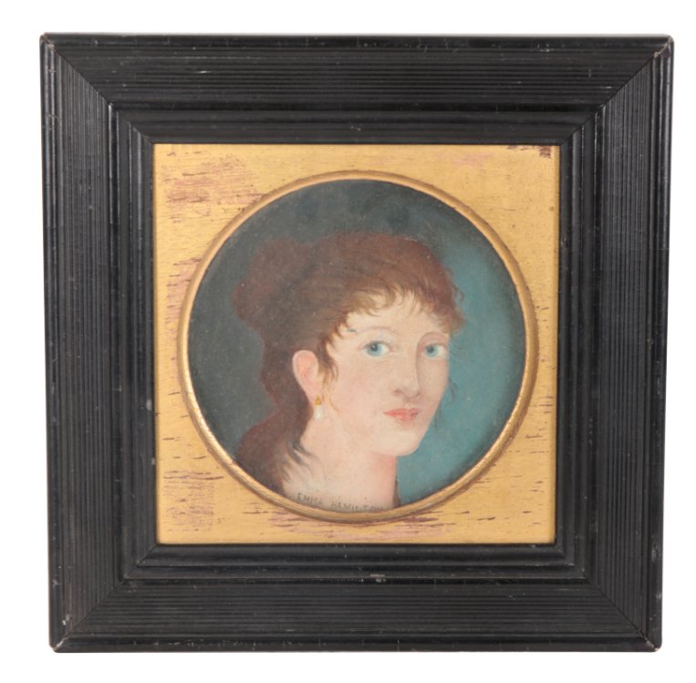 A PORTRAIT OF EMMA, LADY HAMILTON 13cm