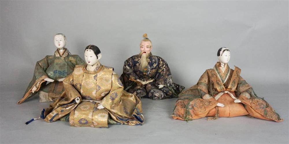 GROUP OF THREE JAPANESE DOLLS, SEATED