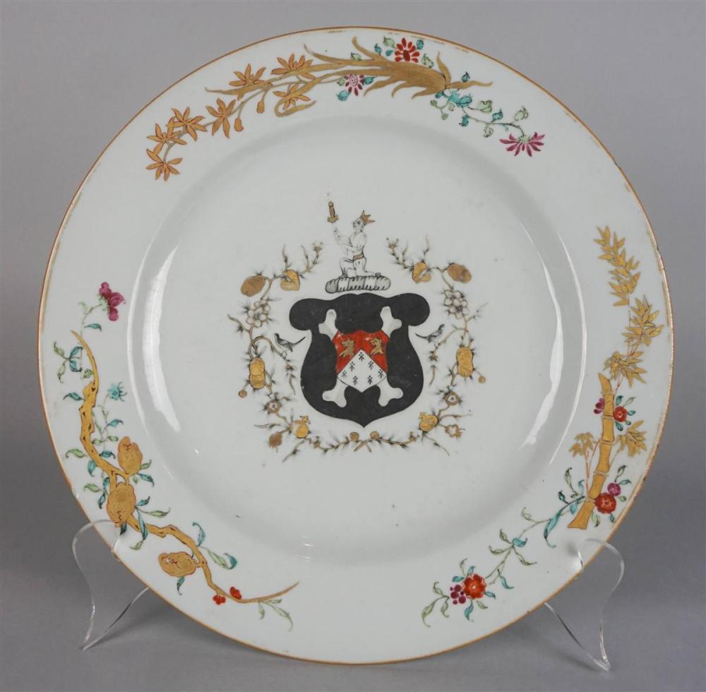 CHINESE EXPORT ARMORIAL CHARGERCHINESE 313337