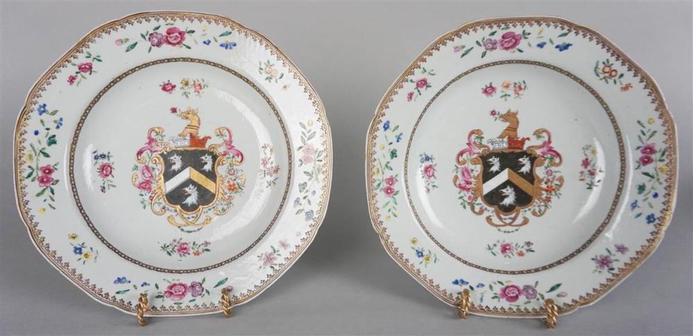 PAIR OF CHINESE EXPORT ARMORIAL