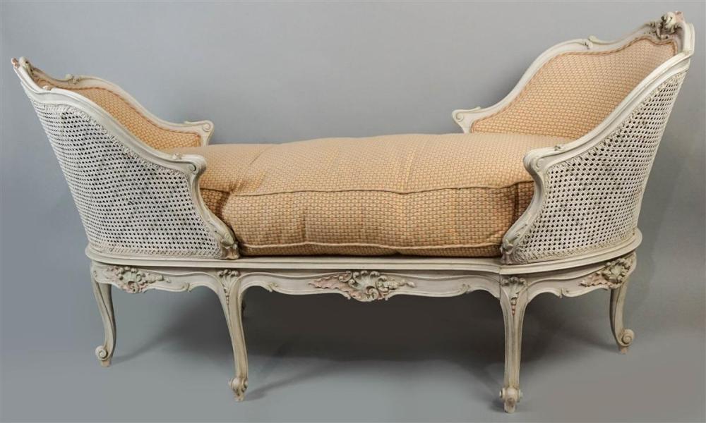 LOUIS XV STYLE PAINTED TETE A TETE 31353d