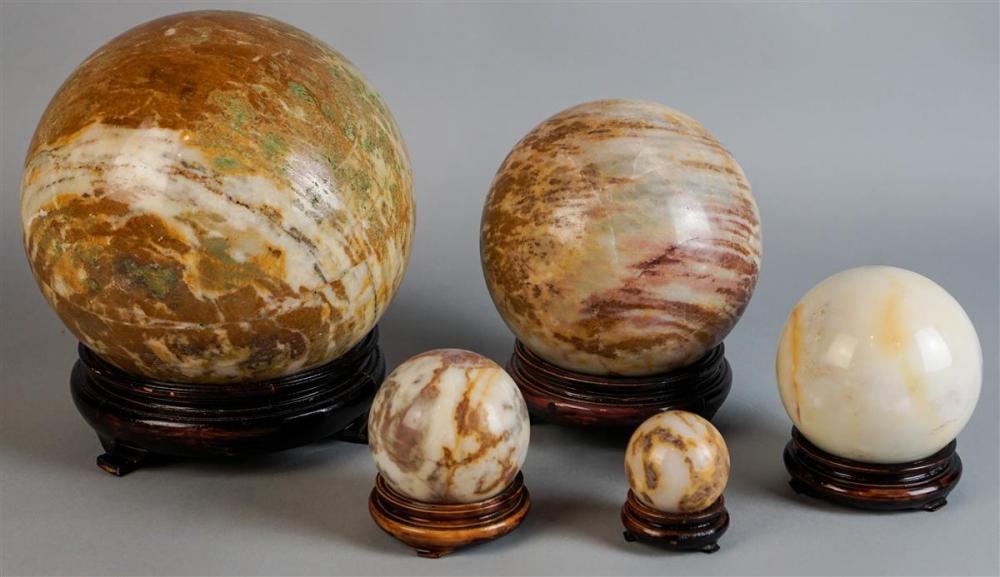 GROUP OF FIVE MARBLE SPHERES ON 313545