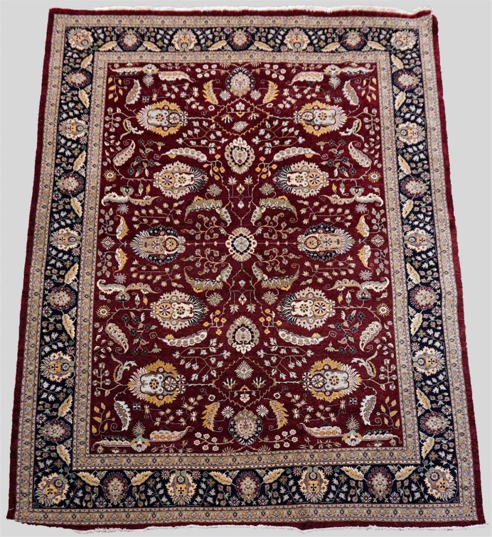 LARGE PERSIAN TABRIZ WOOL RUGLARGE