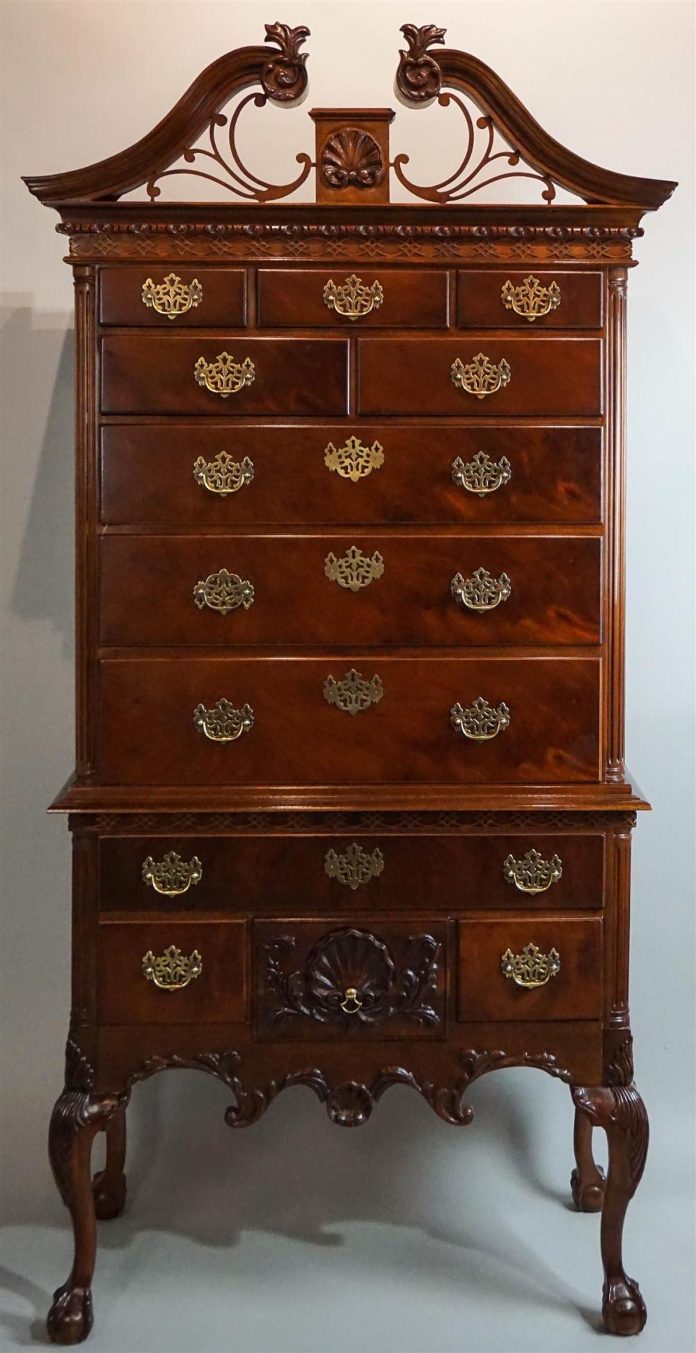 MOUNT AIRY COMPANY CHIPPENDALE 31357d