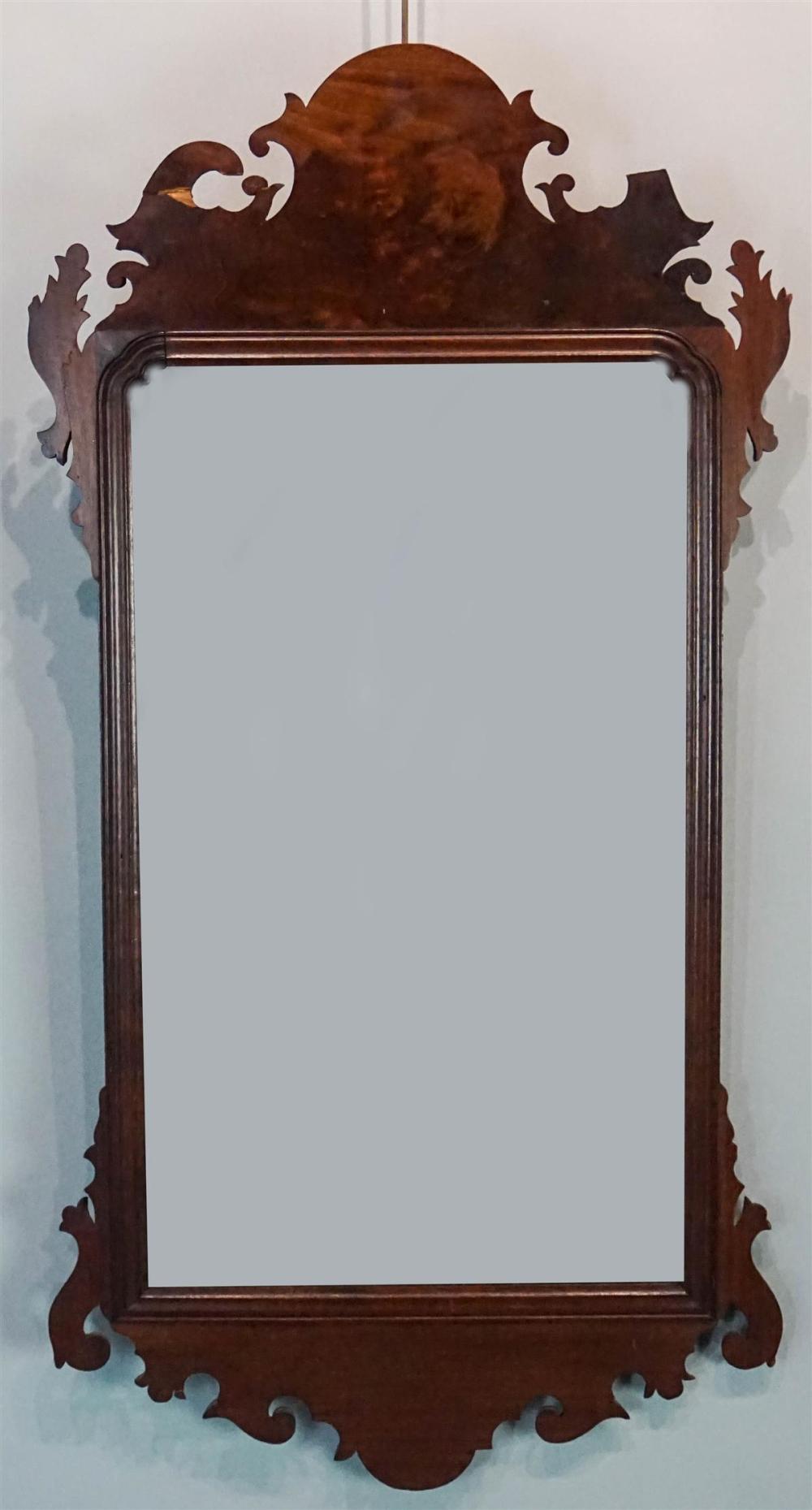 CHIPPENDALE STYLE MAHOGANY MIRRORCHIPPENDALE 313592