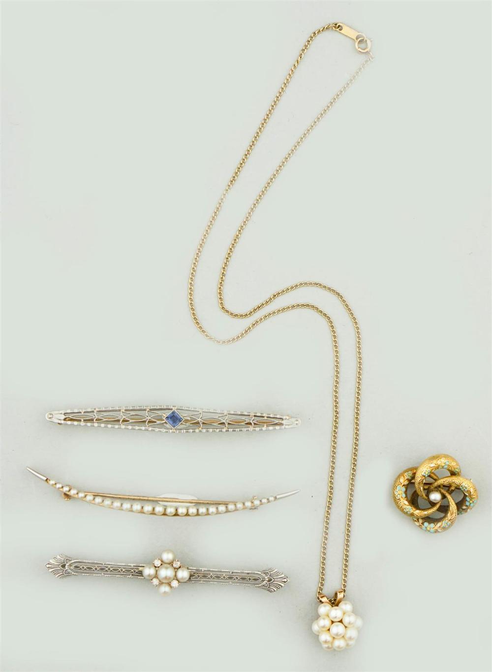 COLLECTION OF VINTAGE PEARL 18K