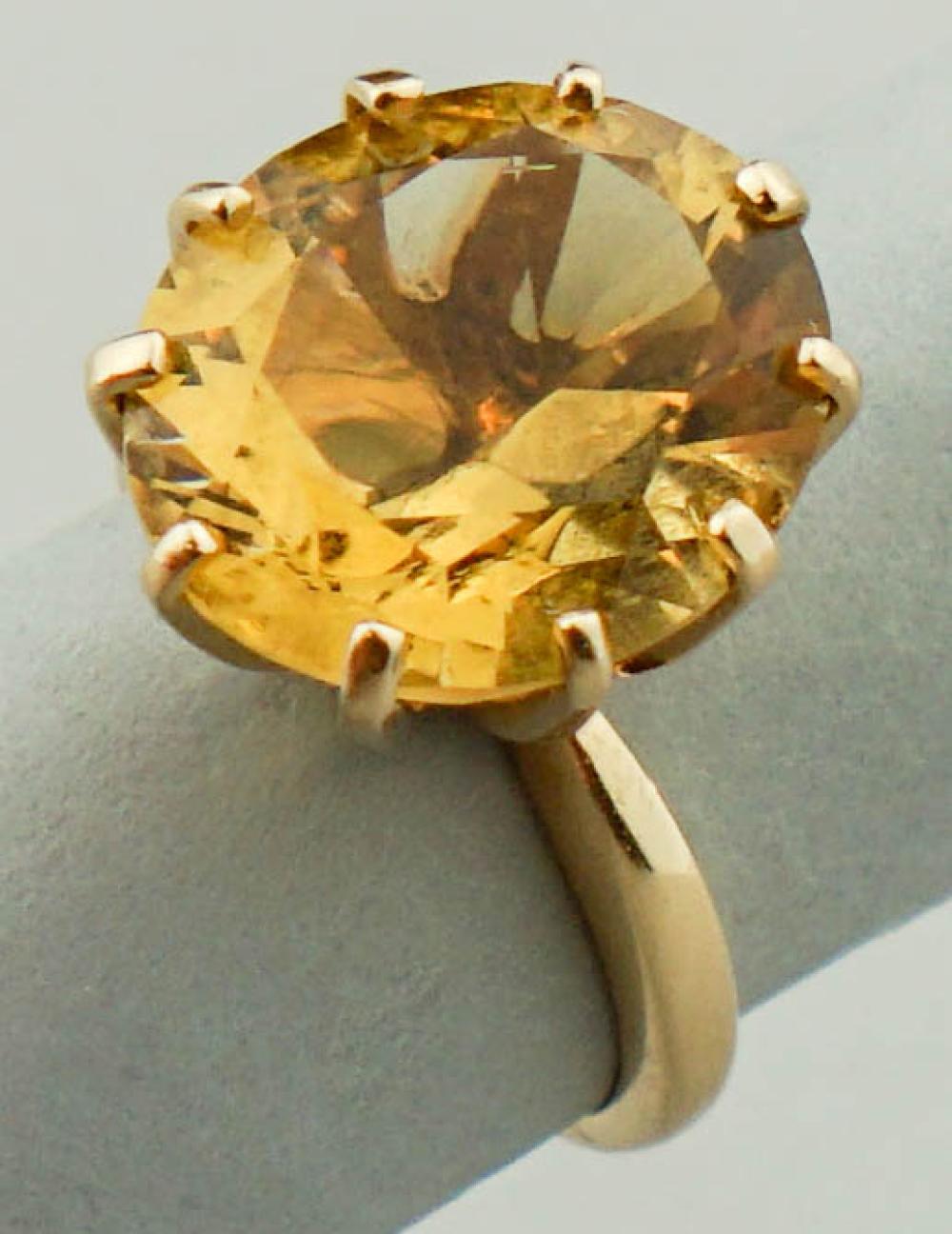 14K YELLOW GOLD AND CITRINE RING14K 31360f