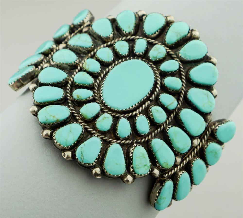 NAVAJO INDIAN SILVER AND TURQUOISE 31363c