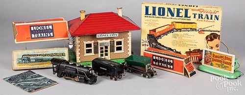 LIONEL #259 TRAIN LOCOMOTIVE AND