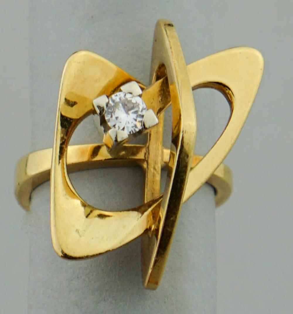 18K YELLOW GOLD AND DIAMOND RING18K 3138a6