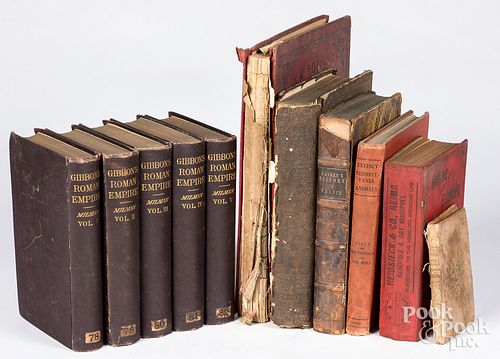 GROUP OF BOOKSGroup of books to 3139f8