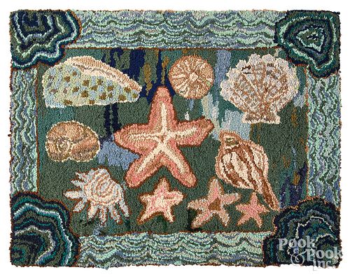 AMERICAN HOOKED RUG, 20TH C.American