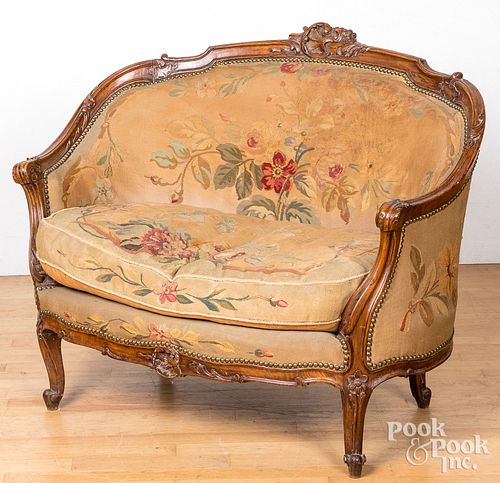 FRENCH CARVED LOVESEAT CA 1900French 313b1c