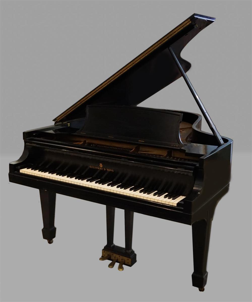 STEINWAY MODEL B EBONY GRAND PIANOSTEINWAY