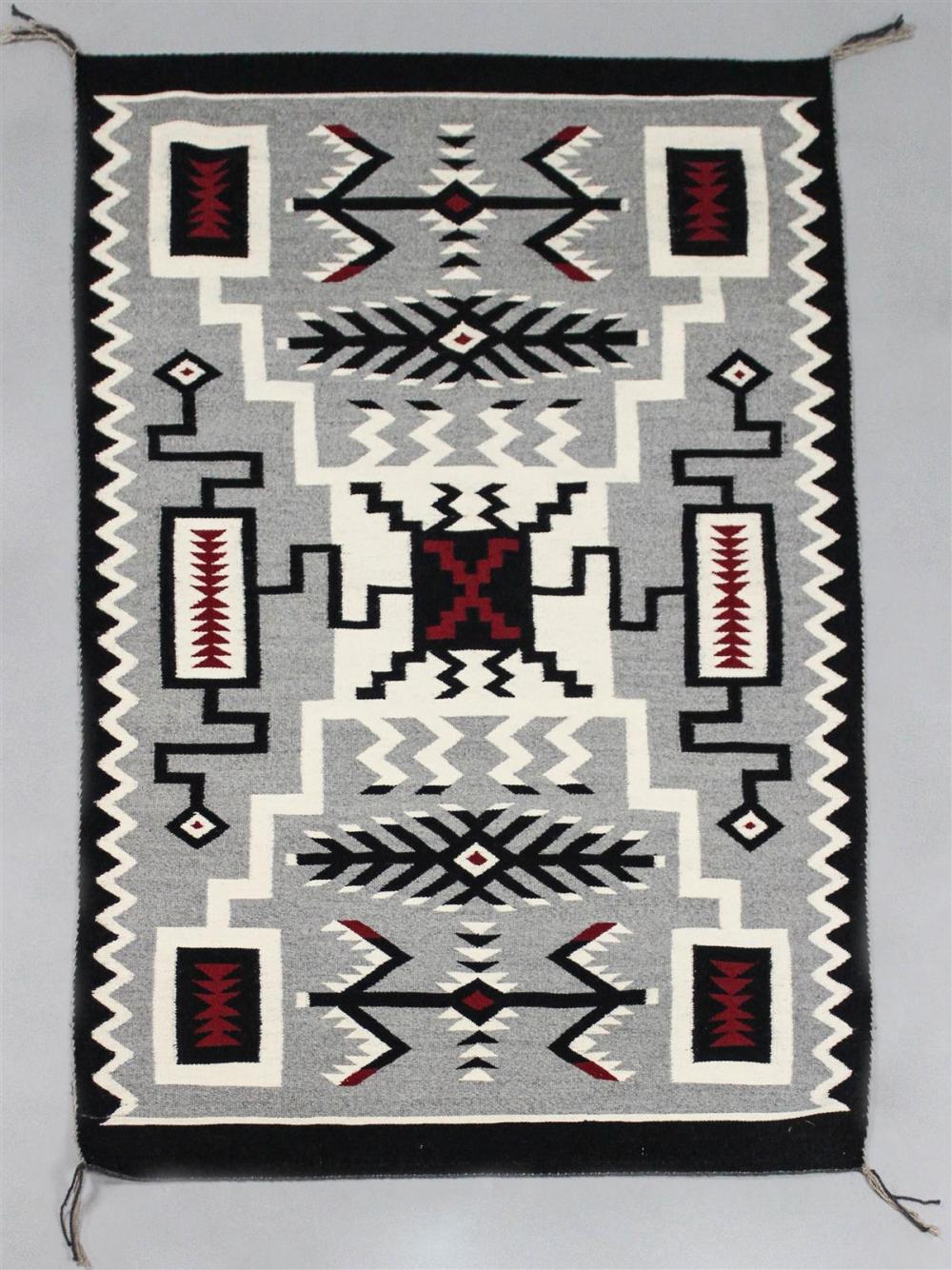 PRIZE WINNING NAVAJO STORM PATTERN  313c24