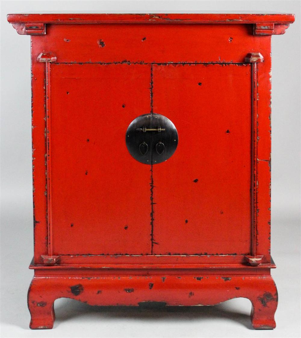 CHINESE SCARLET LACQUERED CABINETCHINESE 313cc8