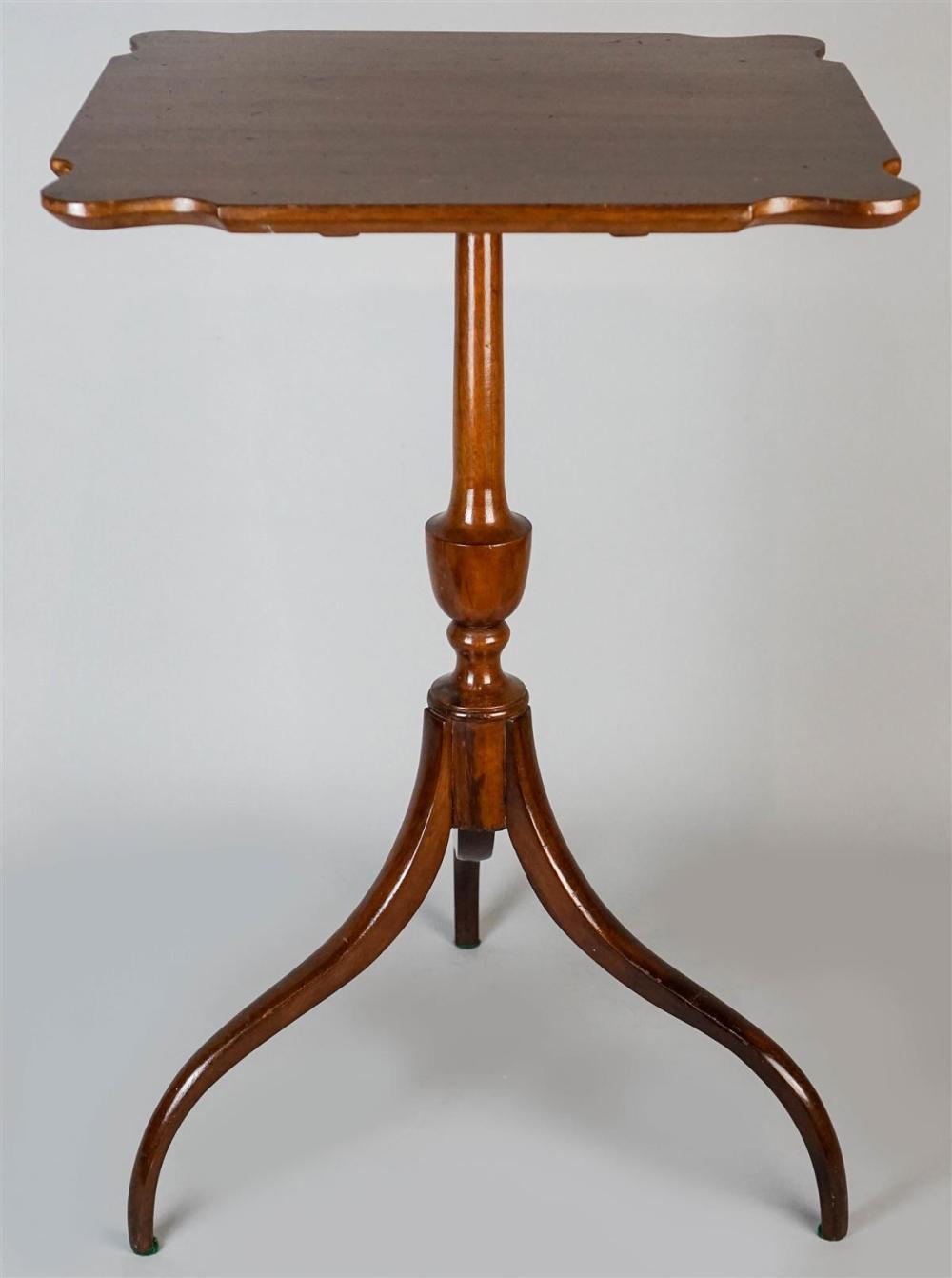 FEDERAL STYLE MAHOGANY CANDLESTAND TRIPOD 313cea