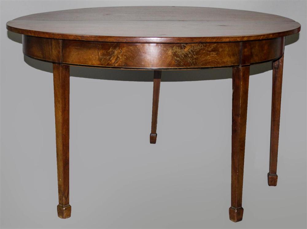 LATE FEDERAL WALNUT CIRCULAR DROPLEAF 313ce5