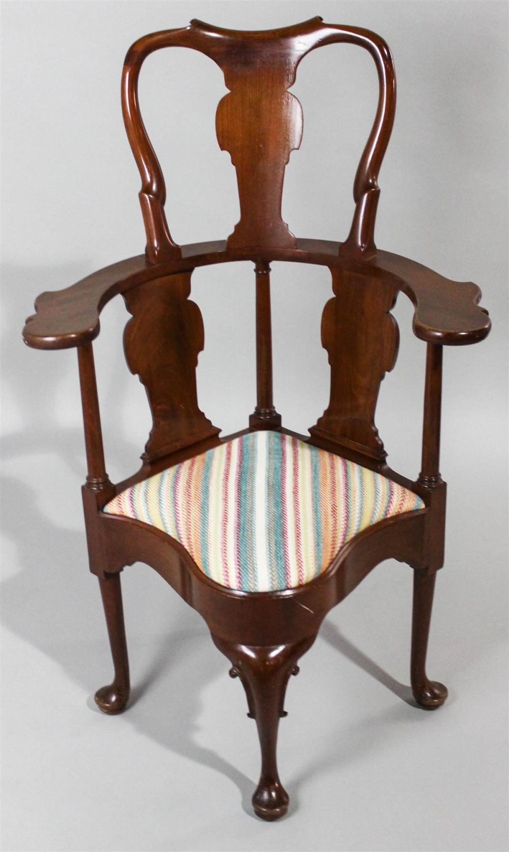 QUEEN ANNE STYLE MAHOGANY TALL 313d02