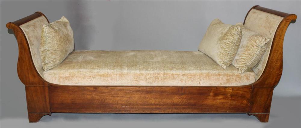 LOUIS PHILIPPE WALNUT DAYBED WITH