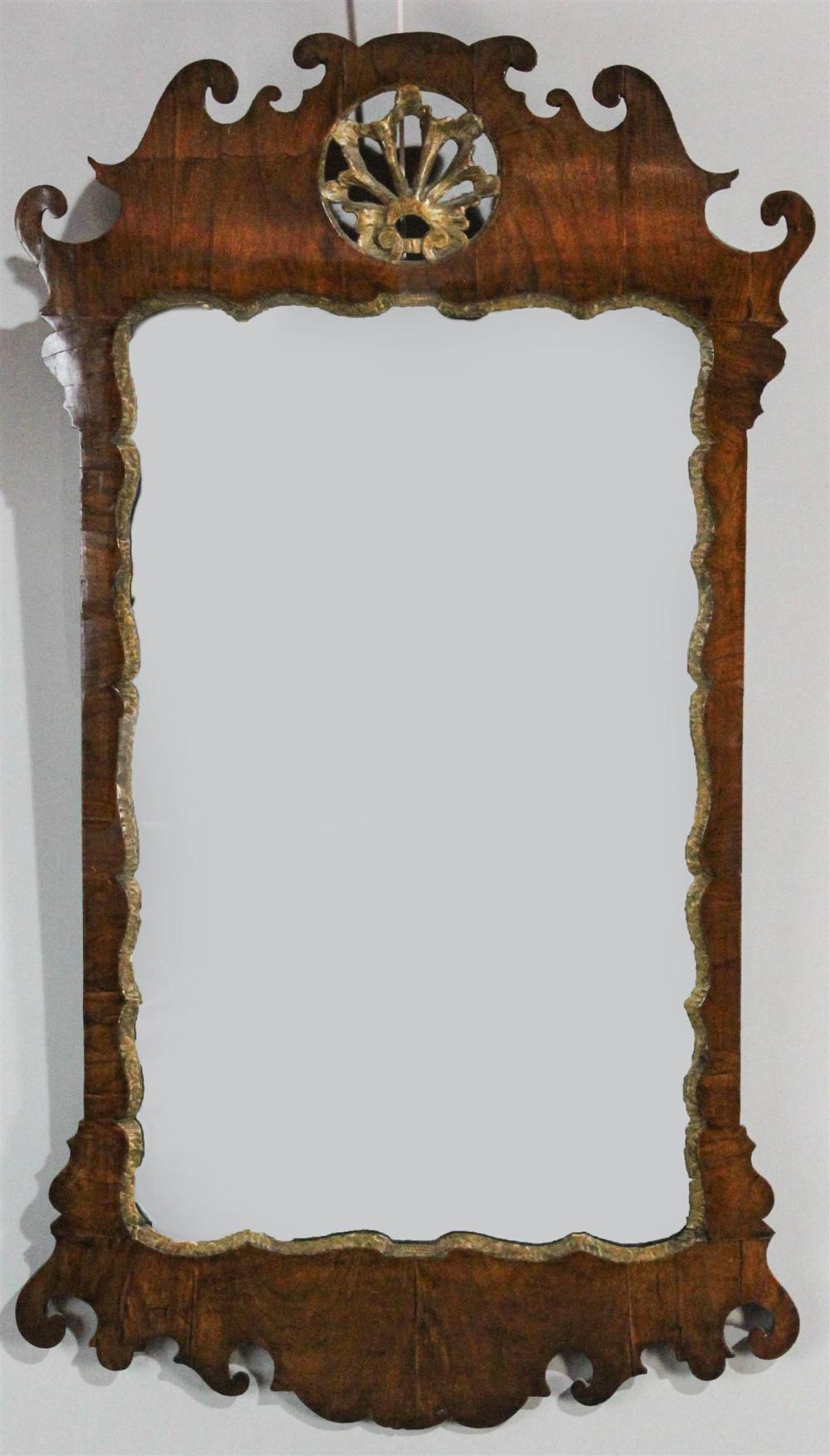 GEORGE II WALNUT PARCEL GILT MIRRORGEORGE 313dd1