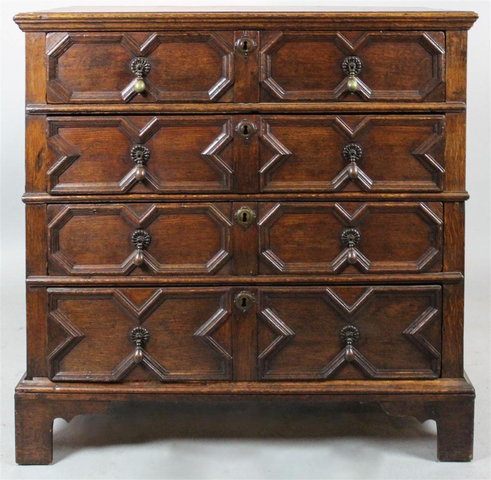 WILLIAM AND MARY OAK FOUR DRAWER 313dcb