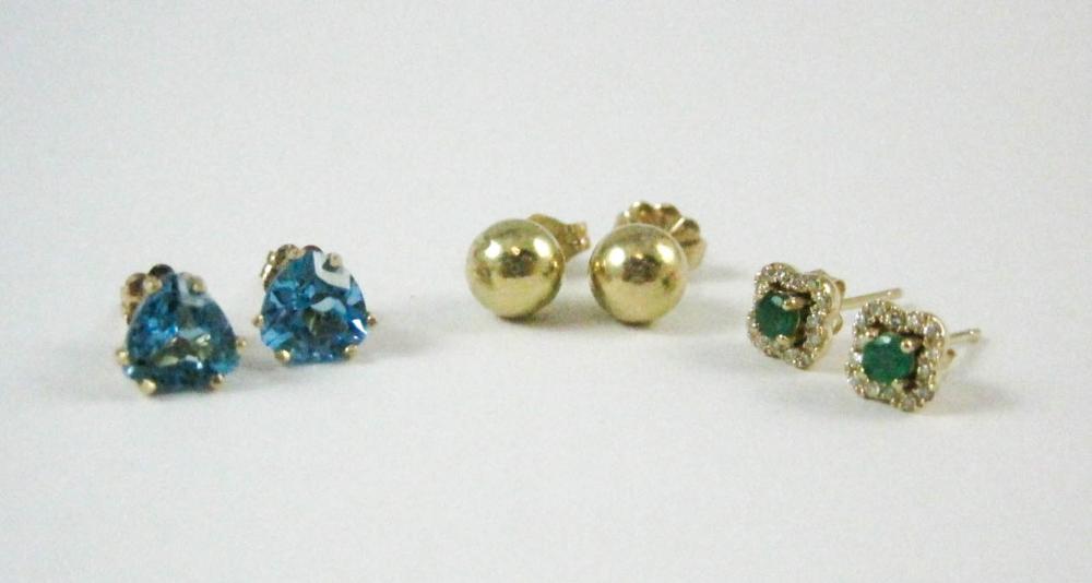 THREE PAIRS OF FOURTEEN KARAT GOLD 313e70