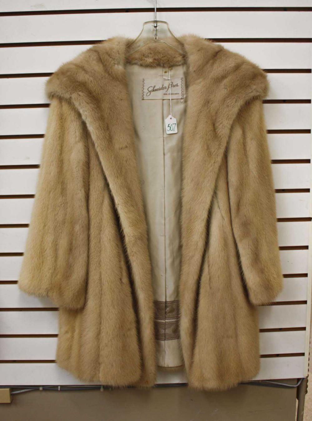 LADY S MINK FUR COAT PALOMINO 3141a1