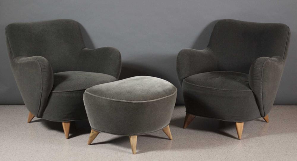 A PAIR OF KAGAN BARREL LOUNGE CHAIRS