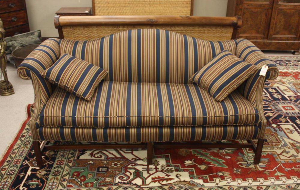 CLASSIC FEDERAL STYLE SOFA AMERICAN  3142e7