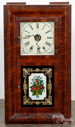 NEW HAVEN MAHOGANY MANTEL CLOCK, 19TH